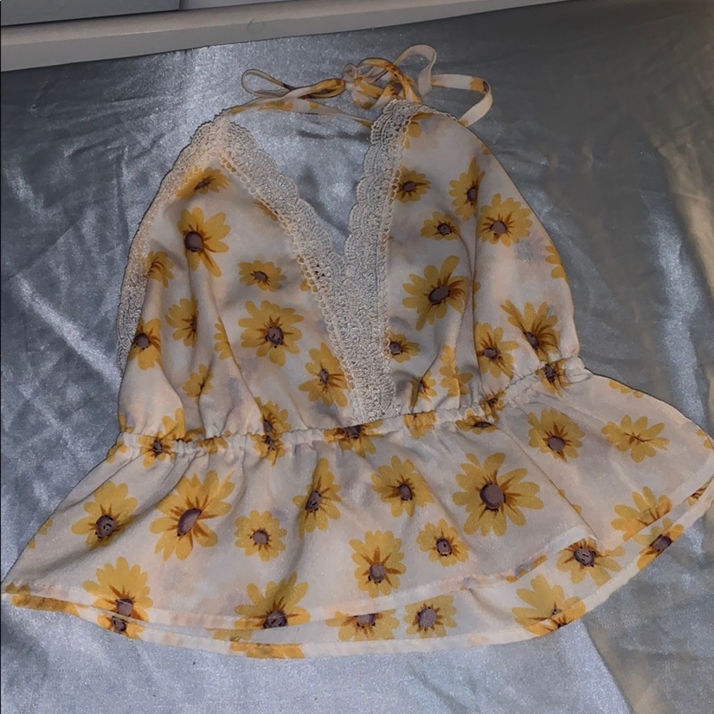 Sunflower 🌻 crop top